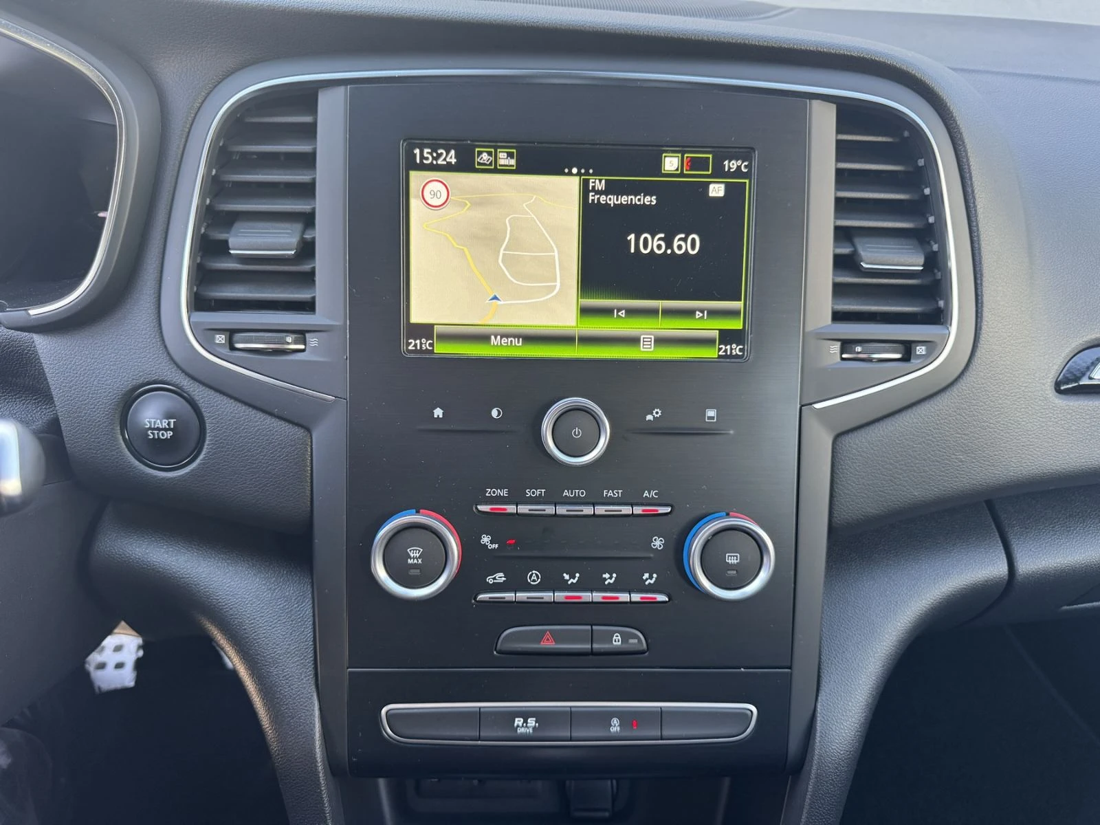 Renault Megane RS TROPHY-R, снимка 14 - Автомобили и джипове - 53810391