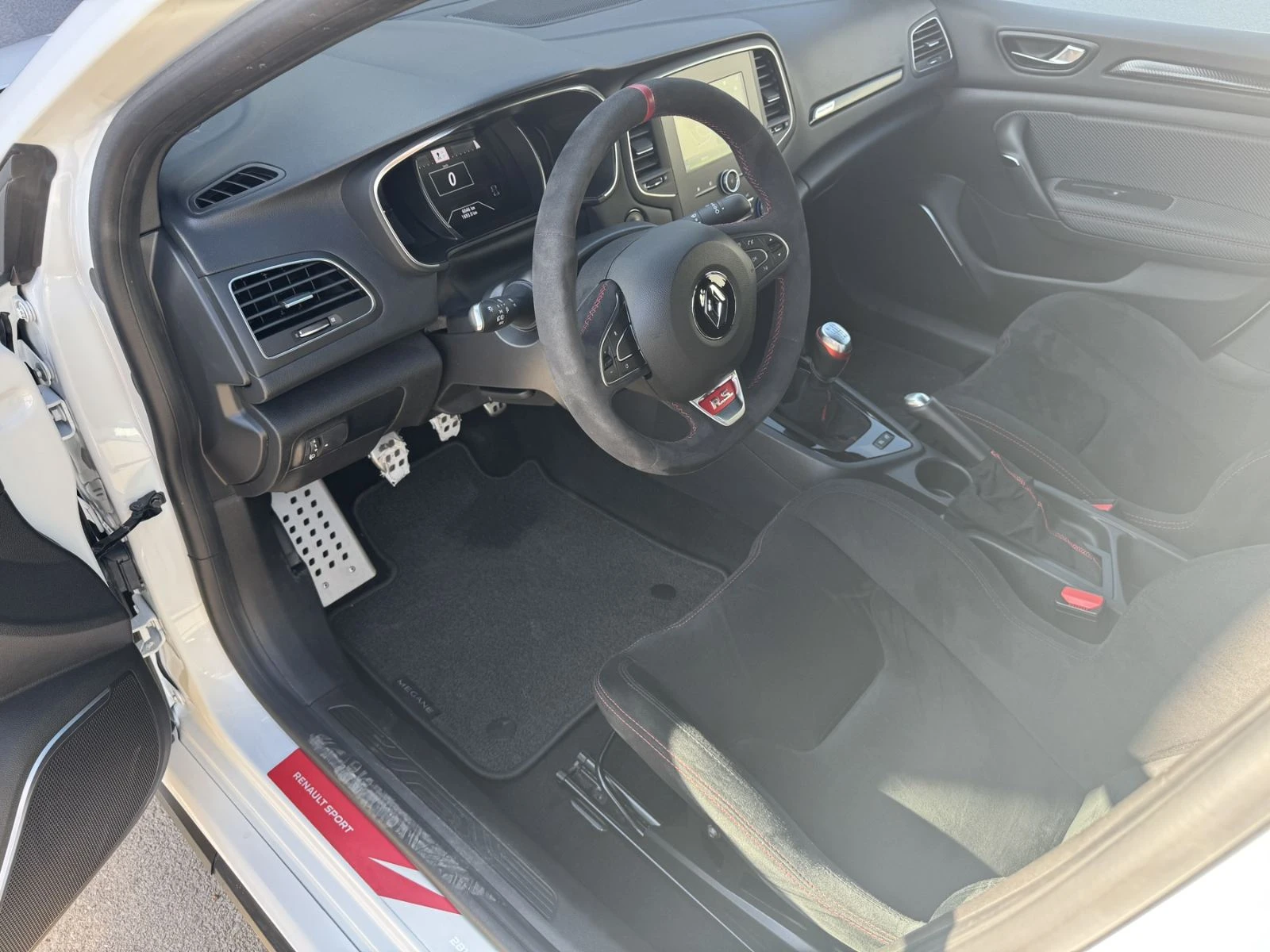 Renault Megane RS TROPHY-R, снимка 10 - Автомобили и джипове - 53810391