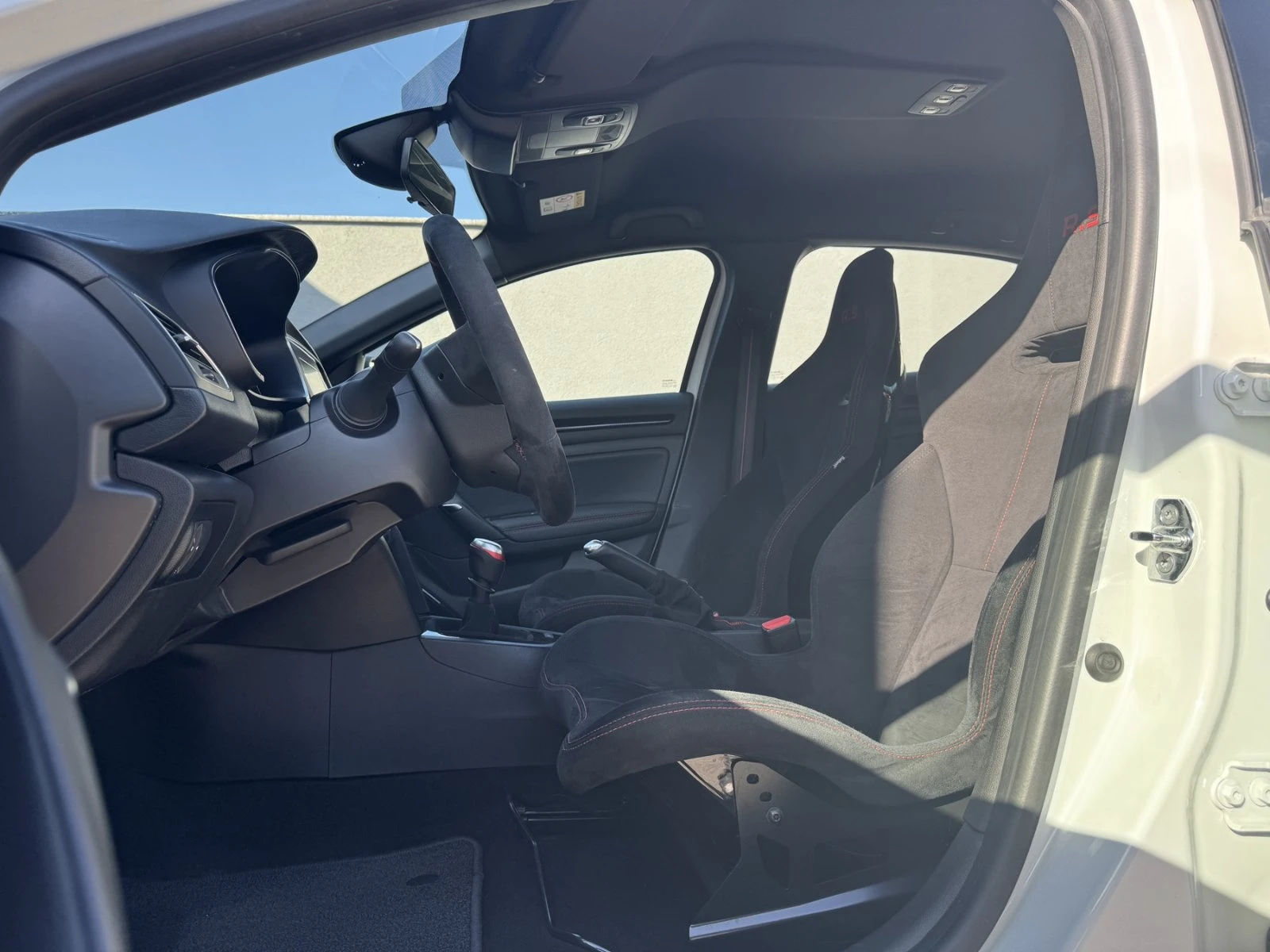 Renault Megane RS TROPHY-R, снимка 9 - Автомобили и джипове - 53810391