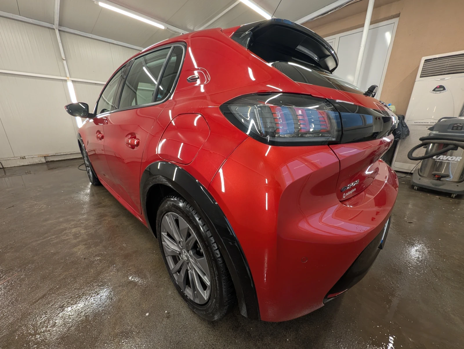 Peugeot 208 e208, снимка 2 - Автомобили и джипове - 54260970