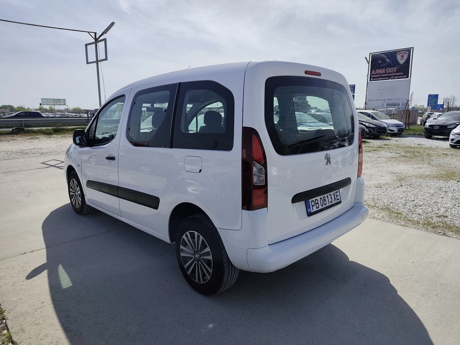 Peugeot Partner 5 места, N1, ДДС, снимка 4 - Автомобили и джипове - 54289849