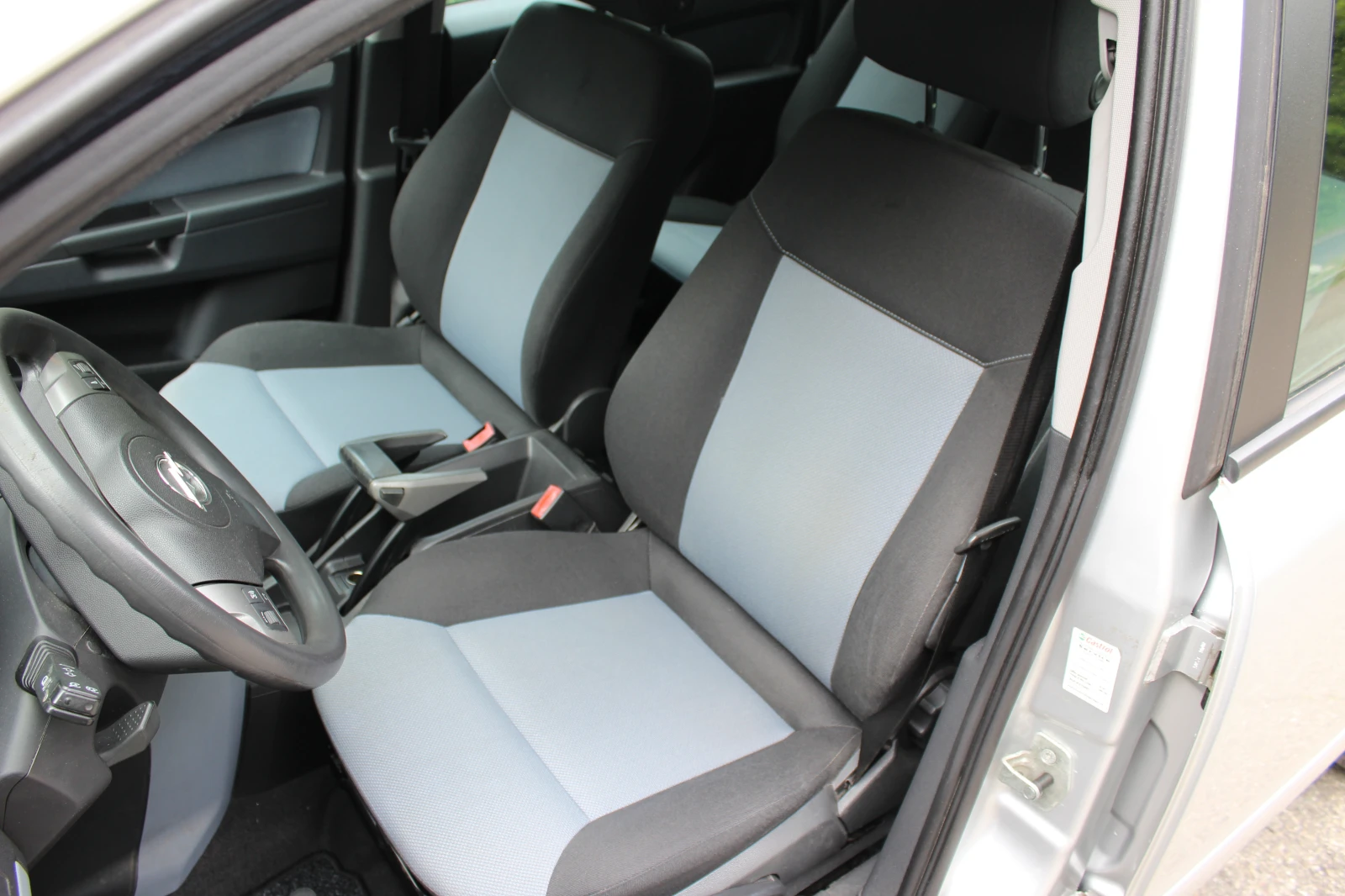 Opel Zafira, снимка 6 - Автомобили и джипове - 54580154