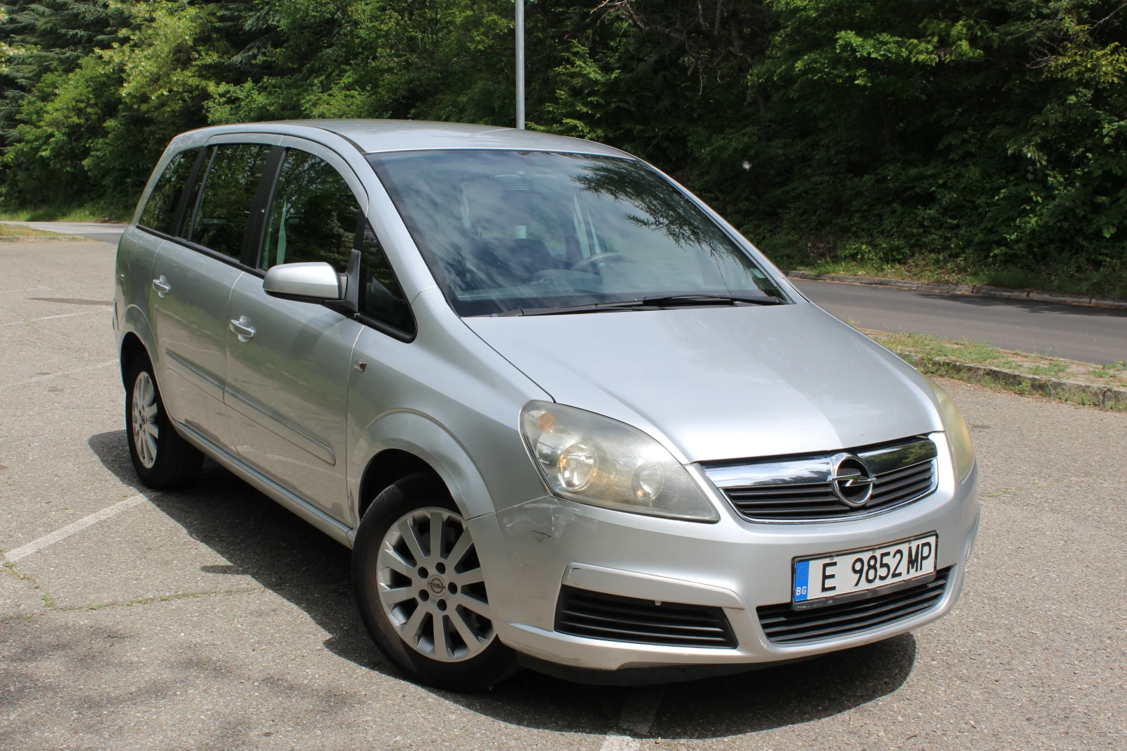 Opel Zafira, снимка 2 - Автомобили и джипове - 54580154