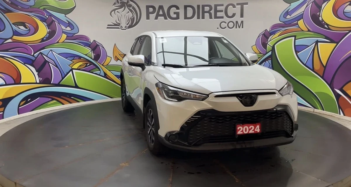 Toyota Corolla Cross HYBRID SE * CARPLAY * ПОДГРЕВ * SAFETY SENSE * , снимка 2 - Автомобили и джипове - 54608876