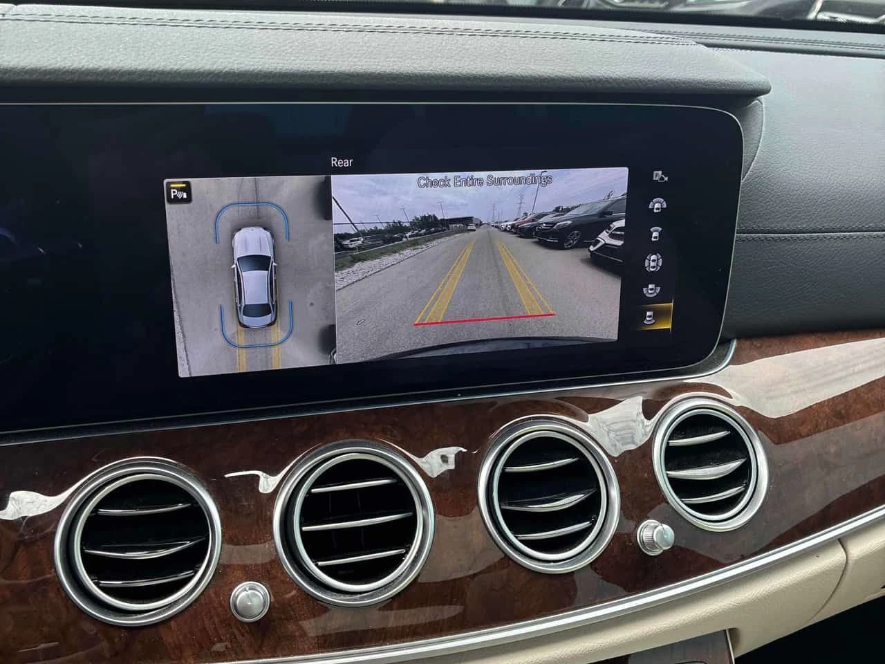 Mercedes-Benz E 53 AMG * CARFAX * Без инциденти * , снимка 10 - Автомобили и джипове - 55207659