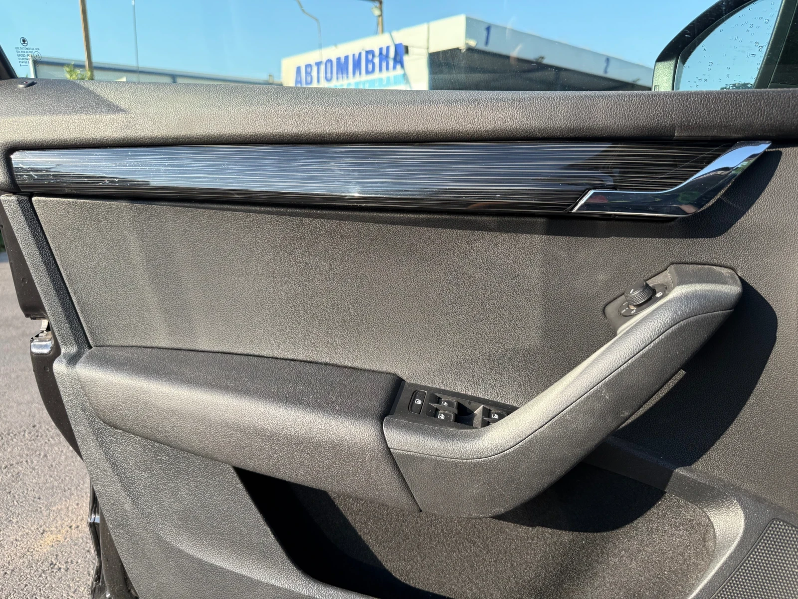 Skoda Octavia  1.8 , снимка 9 - Автомобили и джипове - 55544716
