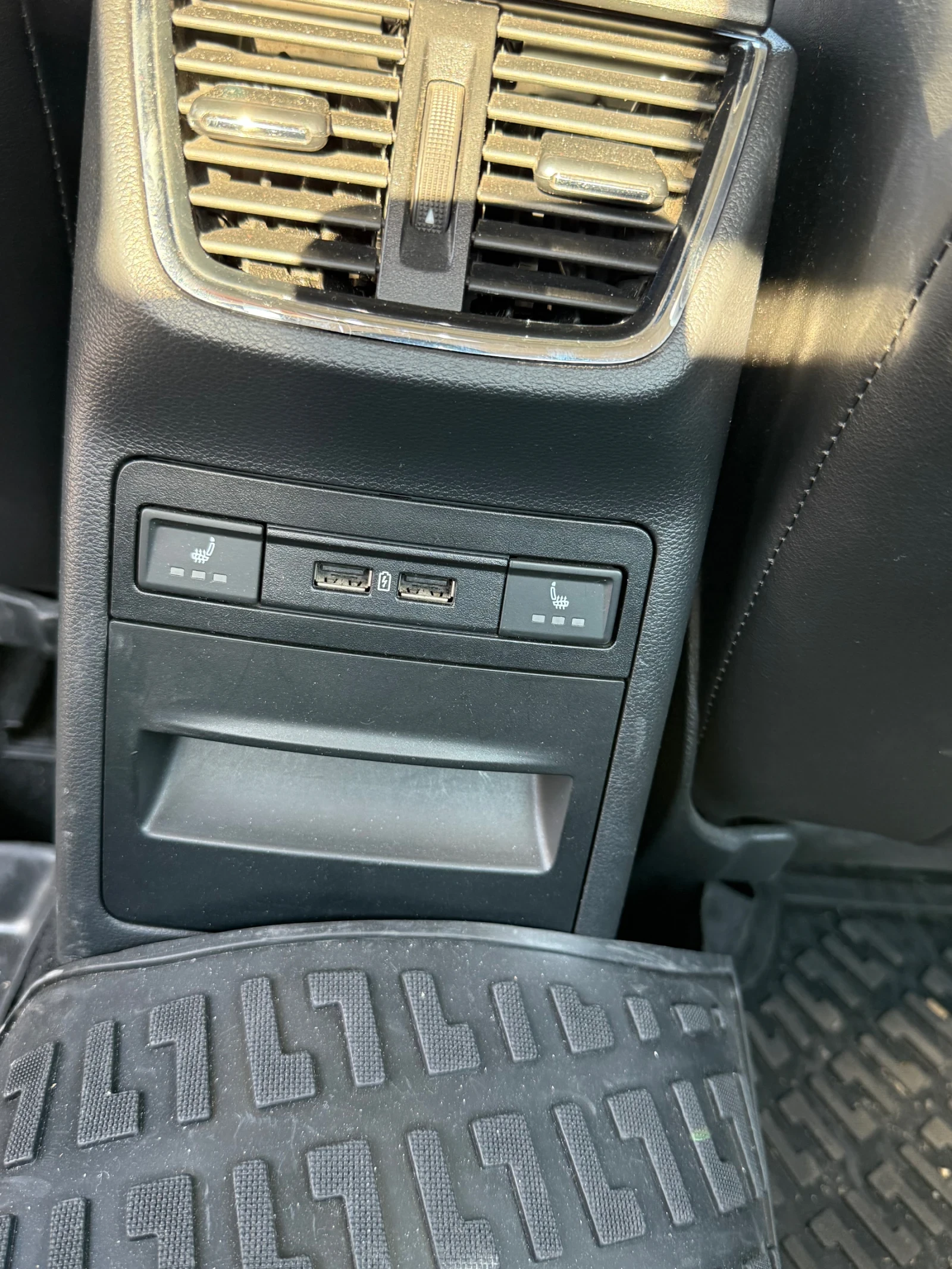 Skoda Octavia  1.8 , снимка 10 - Автомобили и джипове - 55544716