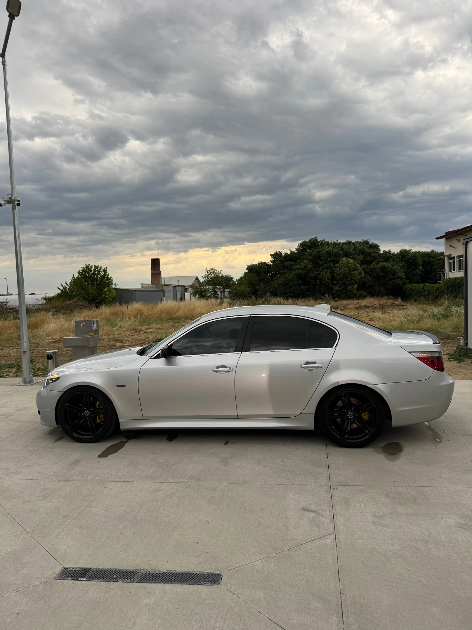 BMW 530, снимка 7 - Автомобили и джипове - 55678820