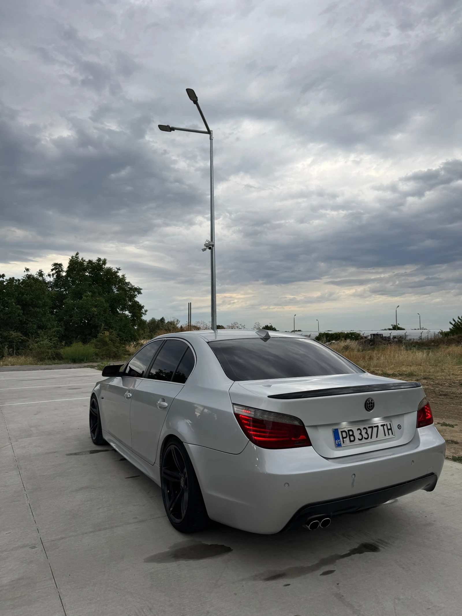 BMW 530, снимка 6 - Автомобили и джипове - 55678820