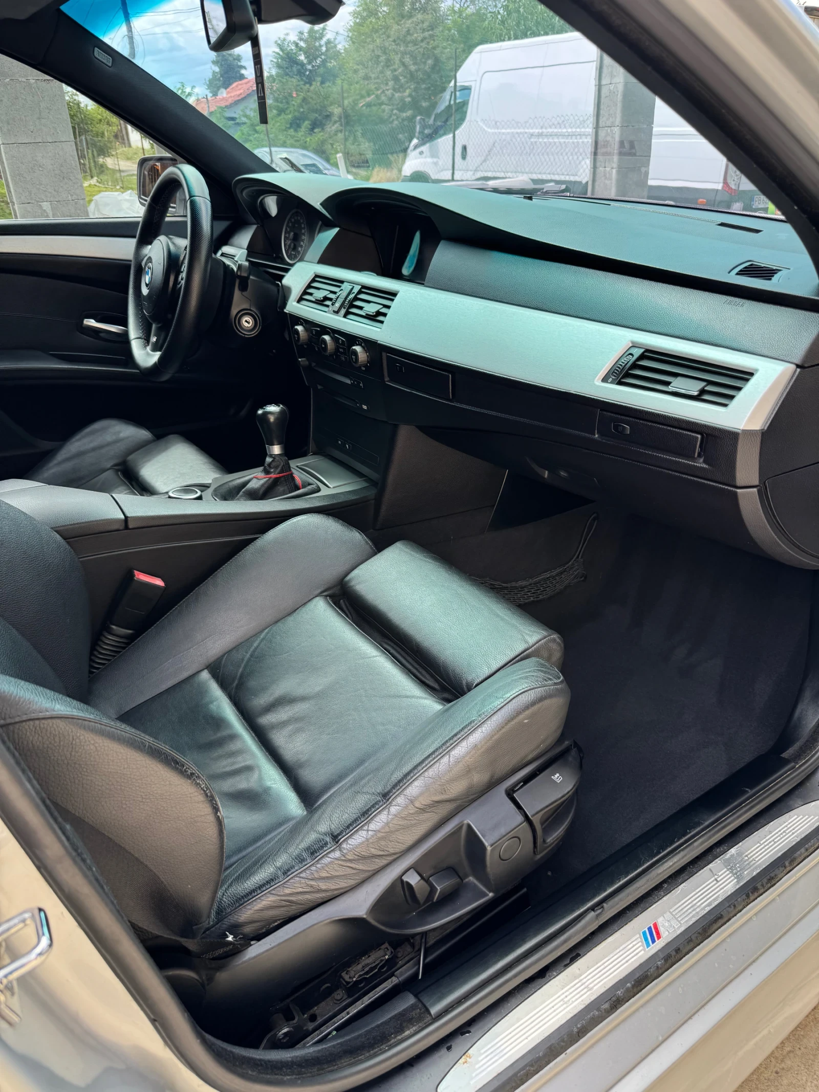 BMW 530, снимка 12 - Автомобили и джипове - 55678820