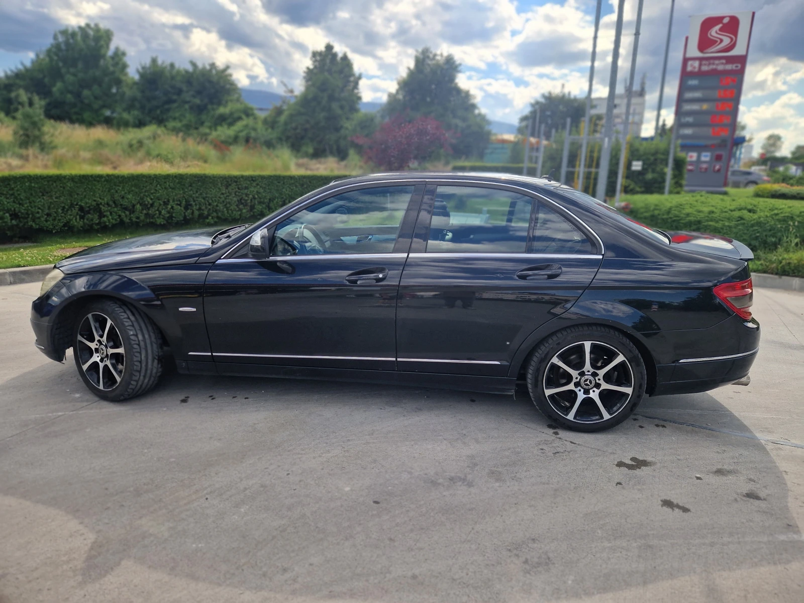 Mercedes-Benz C 200 2.2CDI/646/AVANTGARDE/Ръчка 6скорости, снимка 2 - Автомобили и джипове - 55695949