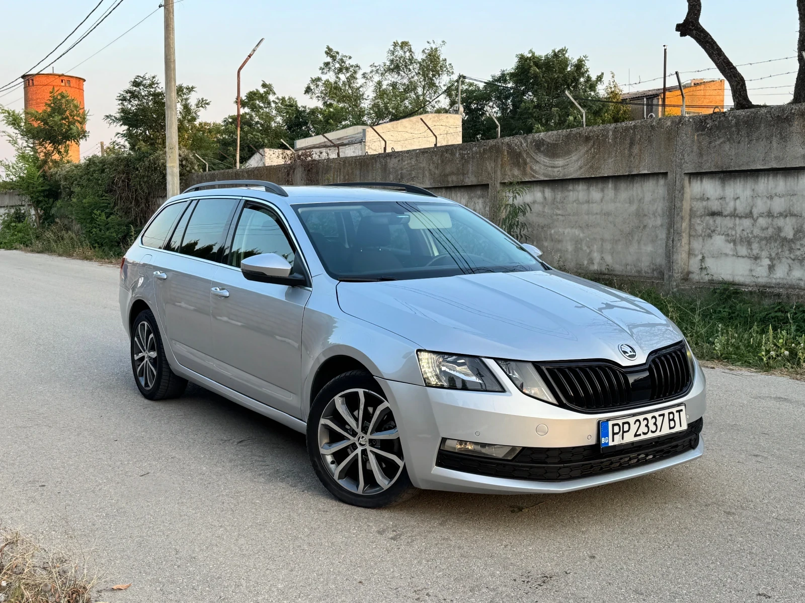 Skoda Octavia 2.0 TDI 2020 120000 km Distronic * , снимка 3 - Автомобили и джипове - 55710472