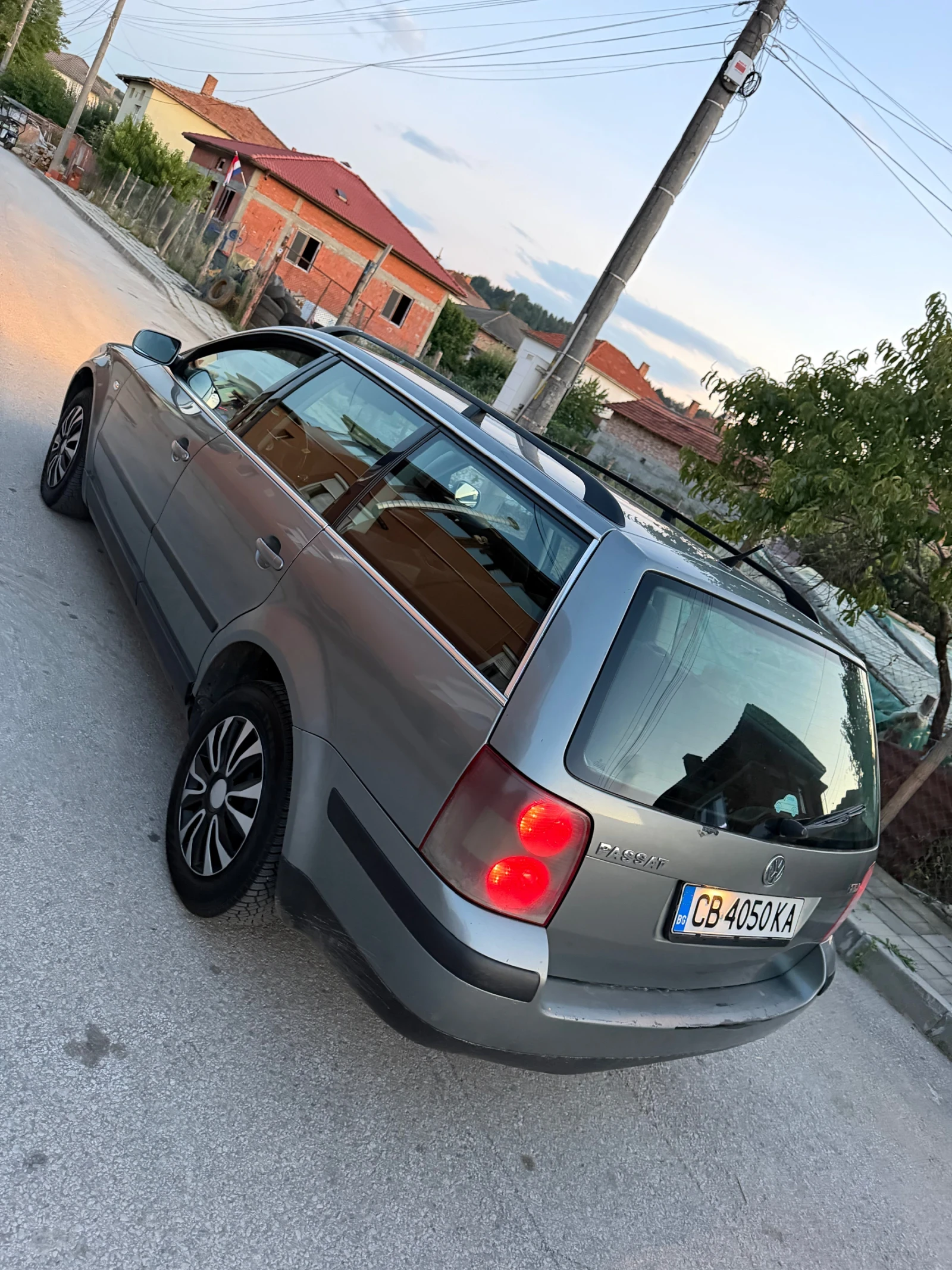 VW Passat 1.9tdi 131hp, снимка 4 - Автомобили и джипове - 55976803