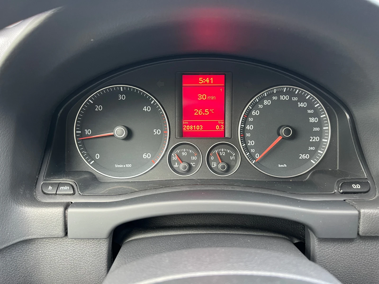 VW Golf Plus 1.9TDI  105к.с.ОБСЛУЖЕН , снимка 14 - Автомобили и джипове - 55866751