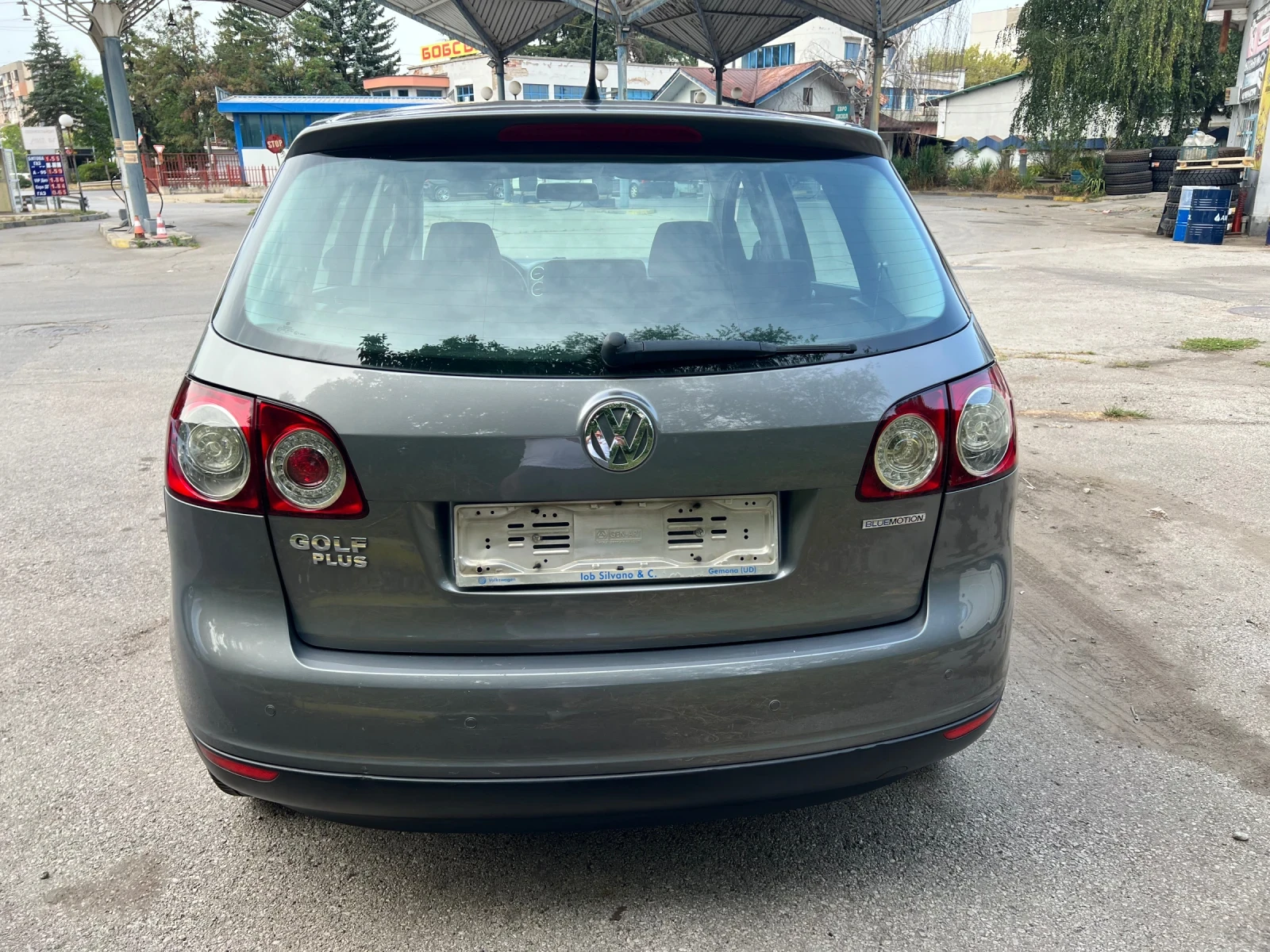 VW Golf Plus 1.9TDI  105к.с.ОБСЛУЖЕН , снимка 5 - Автомобили и джипове - 55866751