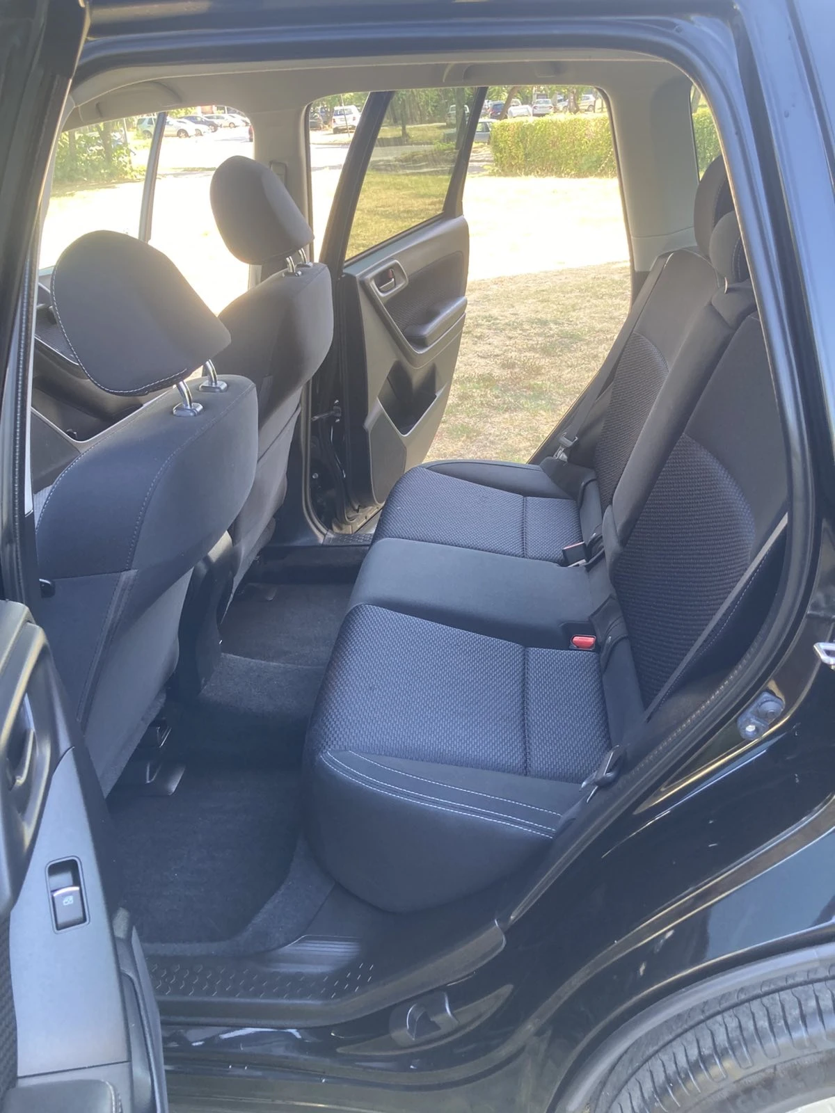 Subaru Forester 2.5 Бензин 4х4 Автоматик, снимка 13 - Автомобили и джипове - 55884766