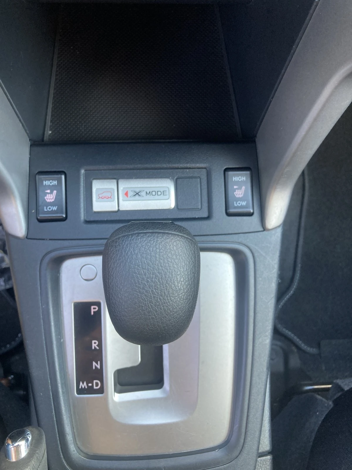 Subaru Forester 2.5 Бензин 4х4 Автоматик, снимка 11 - Автомобили и джипове - 55884766