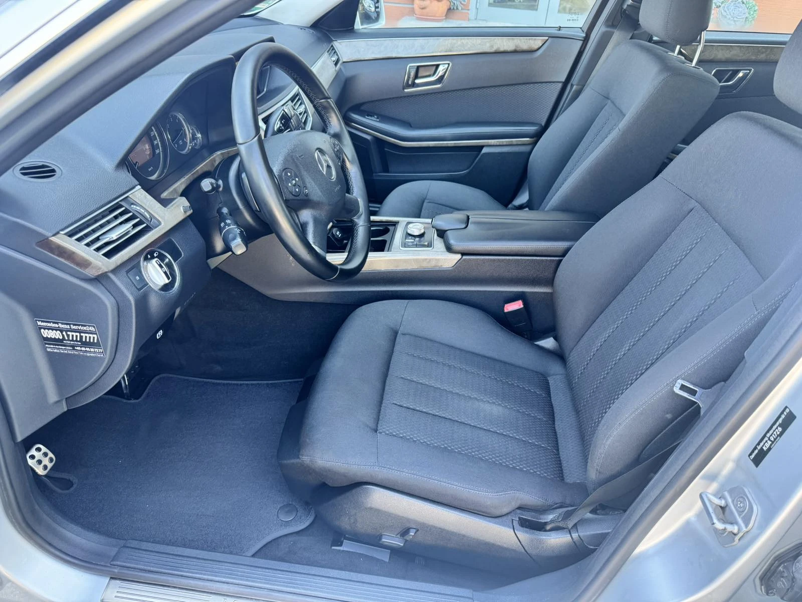 Mercedes-Benz E 350 CDI, снимка 9 - Автомобили и джипове - 56110056