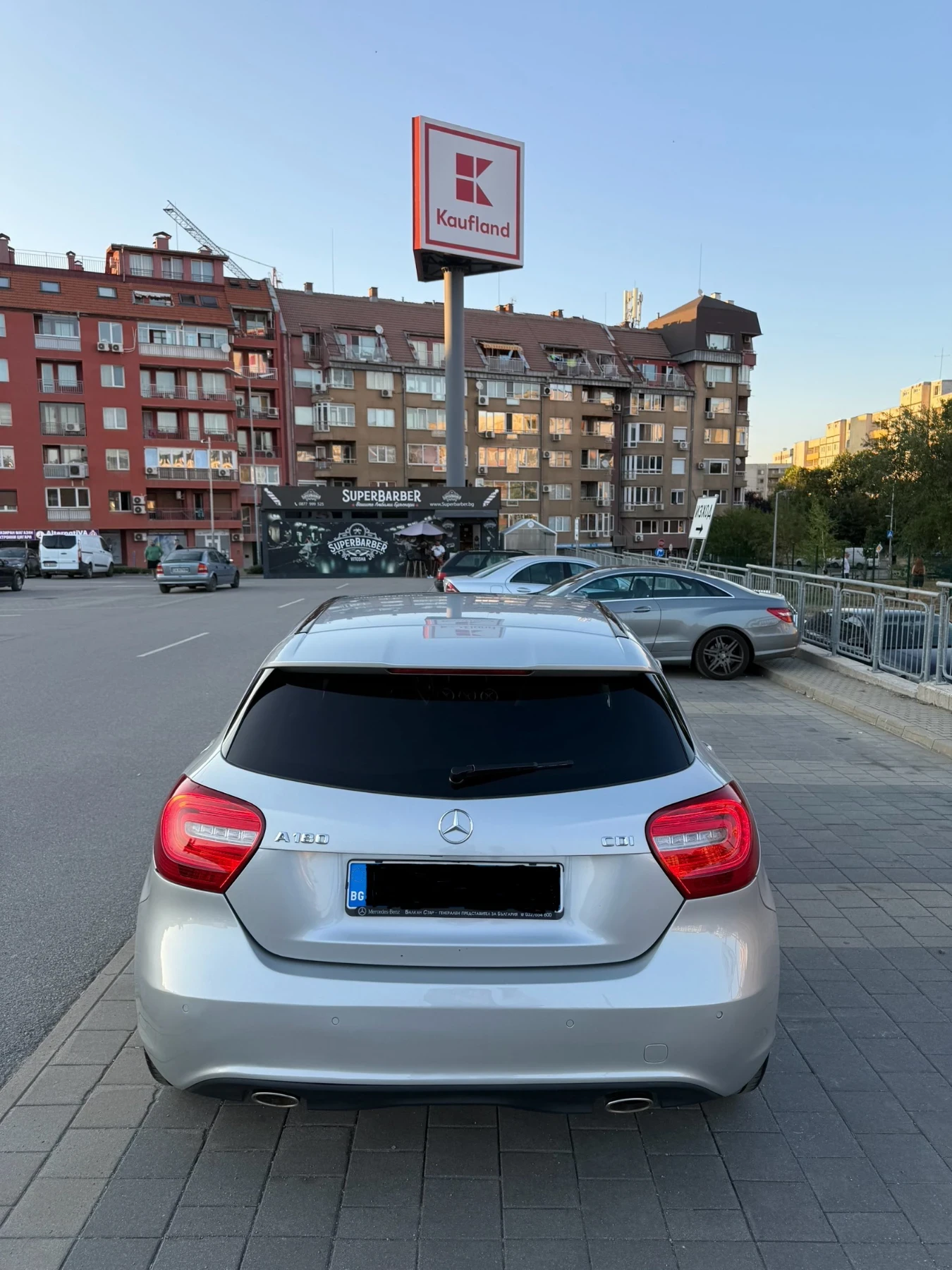 Mercedes-Benz A 180, снимка 6 - Автомобили и джипове - 56159909