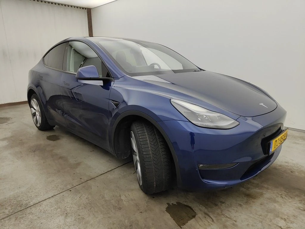 Tesla Model Y 72.5 kWh Dual Motor Long Range 93.2% SoH, снимка 3 - Автомобили и джипове - 56220336