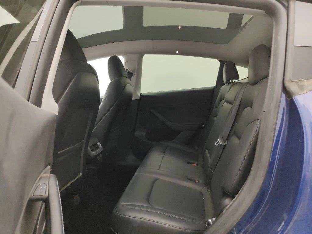 Tesla Model Y 72.5 kWh Dual Motor Long Range 93.2% SoH, снимка 8 - Автомобили и джипове - 56220336