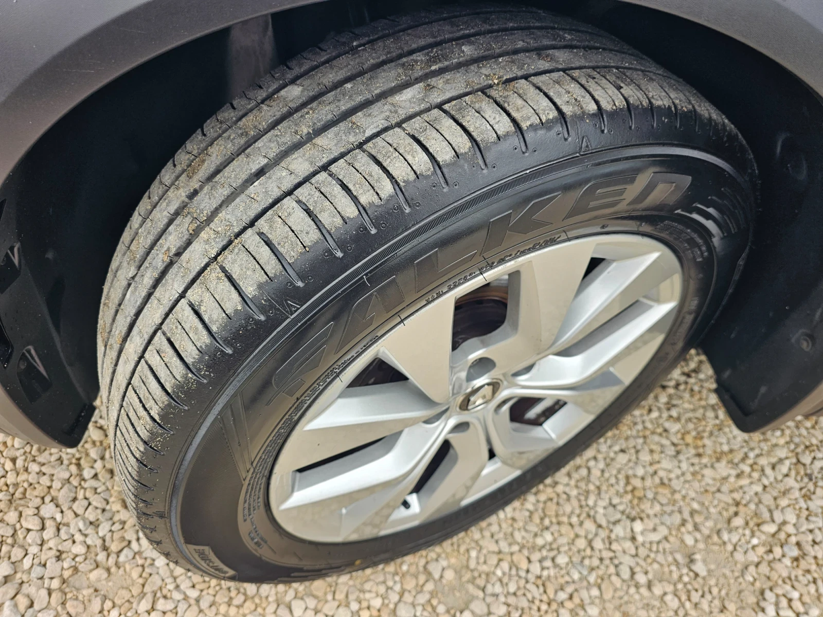 Renault Captur 1.5dCi, 95к.с., снимка 14 - Автомобили и джипове - 56516732