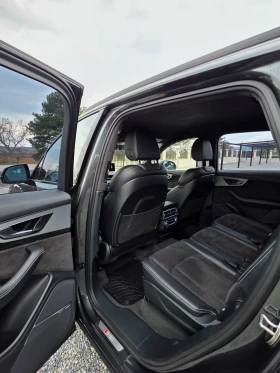 Audi SQ7, снимка 8