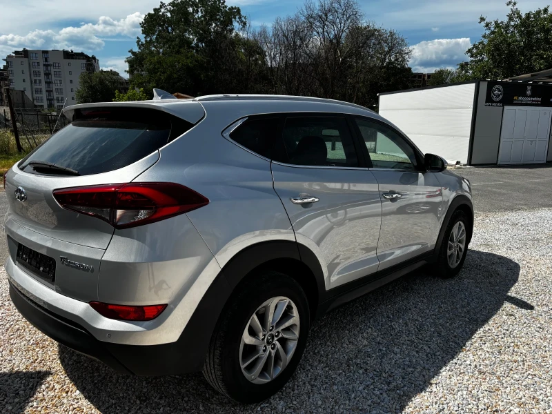 Hyundai Tucson Нов внос Италия, снимка 3 - Автомобили и джипове - 50863983