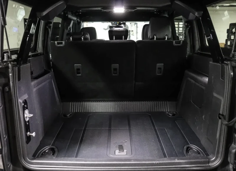 Ford Bronco BIG BEND * * CARFAX * * АВТО КРЕДИТ * * , снимка 12 - Автомобили и джипове - 53110421