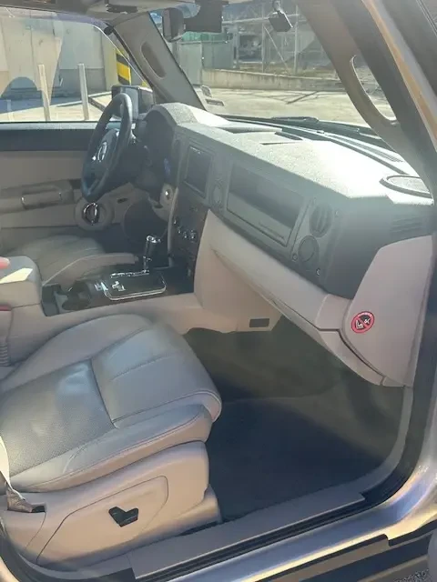 Jeep Commander, снимка 9 - Автомобили и джипове - 48851452