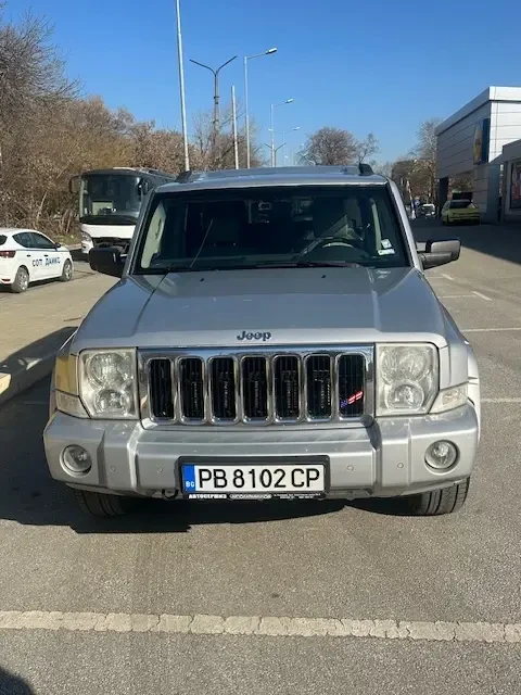 Jeep Commander, снимка 1 - Автомобили и джипове - 48851452