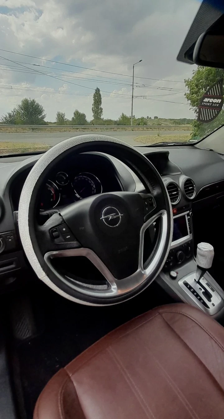 Opel Antara, снимка 14 - Автомобили и джипове - 52717300
