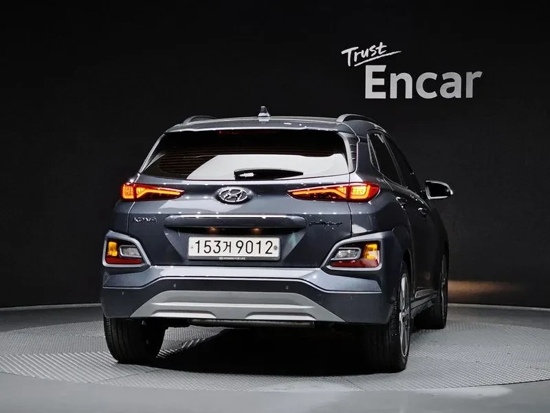 Hyundai Kona 1.6 - САМО 30% АВАНС, снимка 4 - Автомобили и джипове - 56305248
