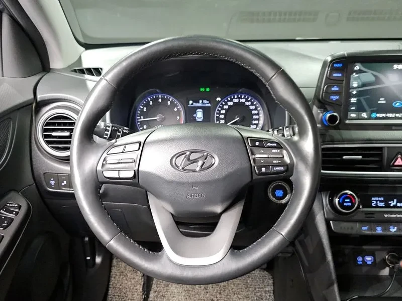 Hyundai Kona 1.6 - САМО 30% АВАНС, снимка 13 - Автомобили и джипове - 56305248