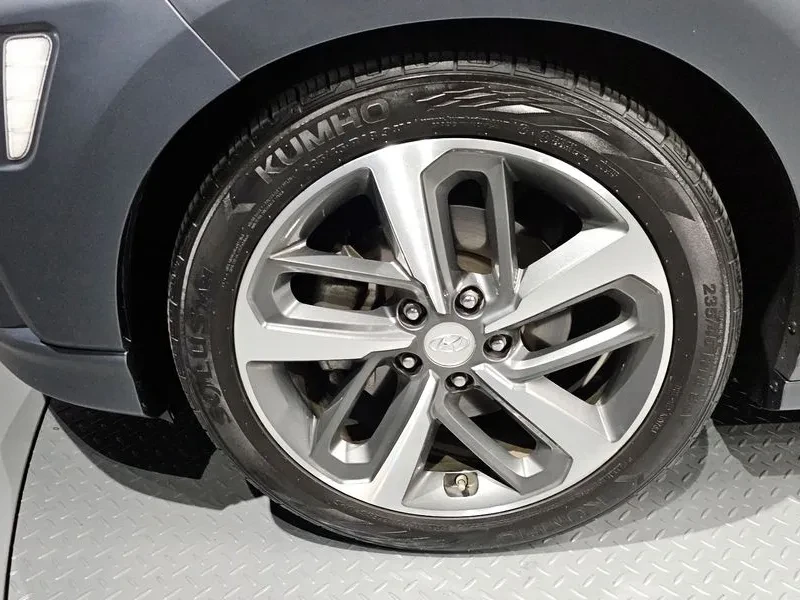 Hyundai Kona 1.6 - САМО 30% АВАНС, снимка 5 - Автомобили и джипове - 56305248