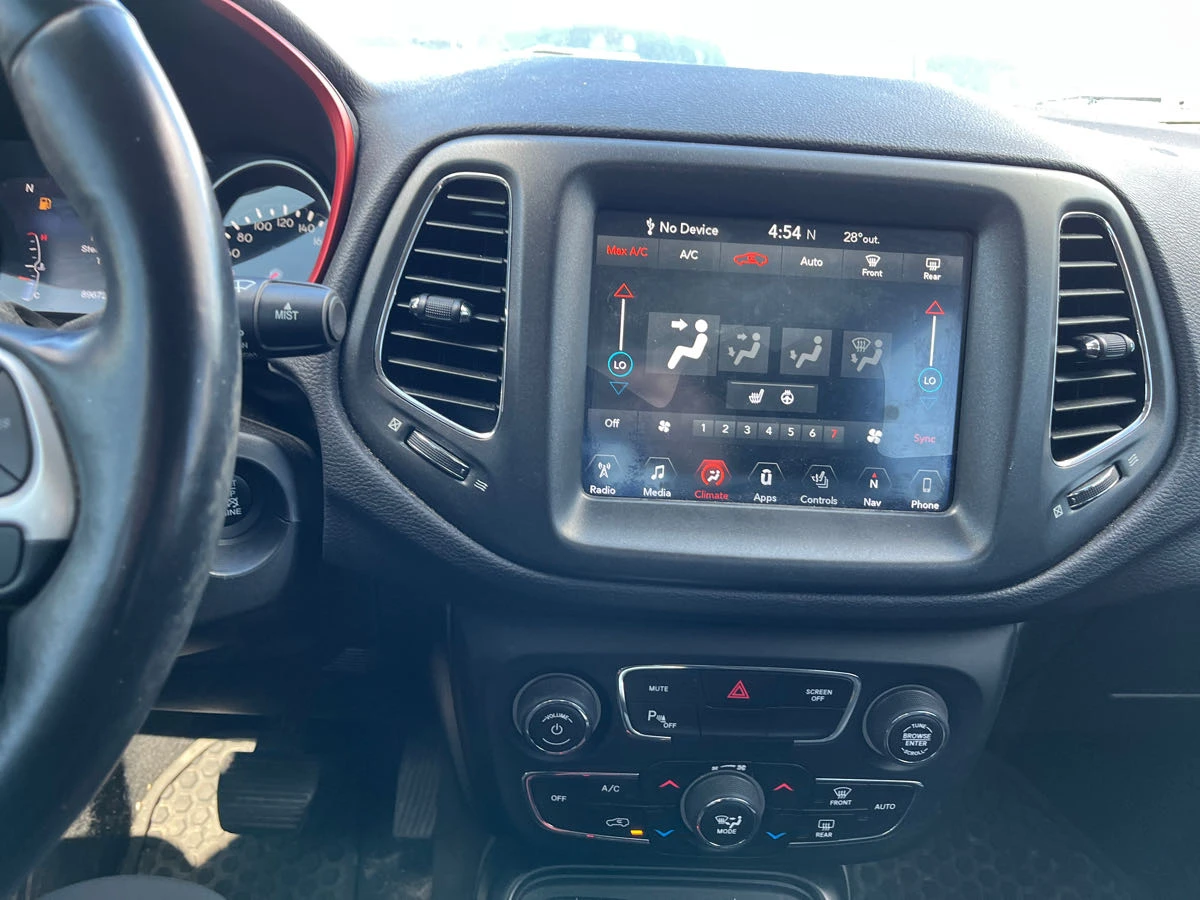Jeep Compass * Trailhawk* * АВТОКРЕДИТ* * ЦЕНА ДО БЪЛГАРИЯ*  - изображение 10