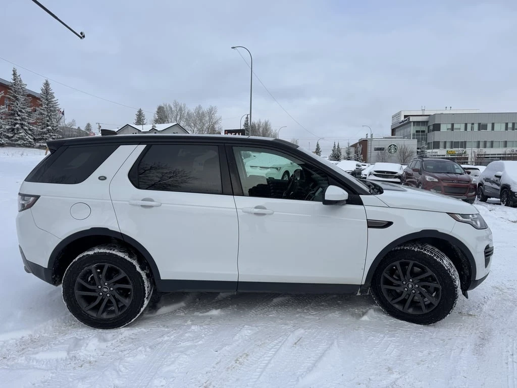 Land Rover Discovery Sport * SE * CARFAX * БЕЗ ПЪРВОНАЧАЛНА ВНОСКА - изображение 3