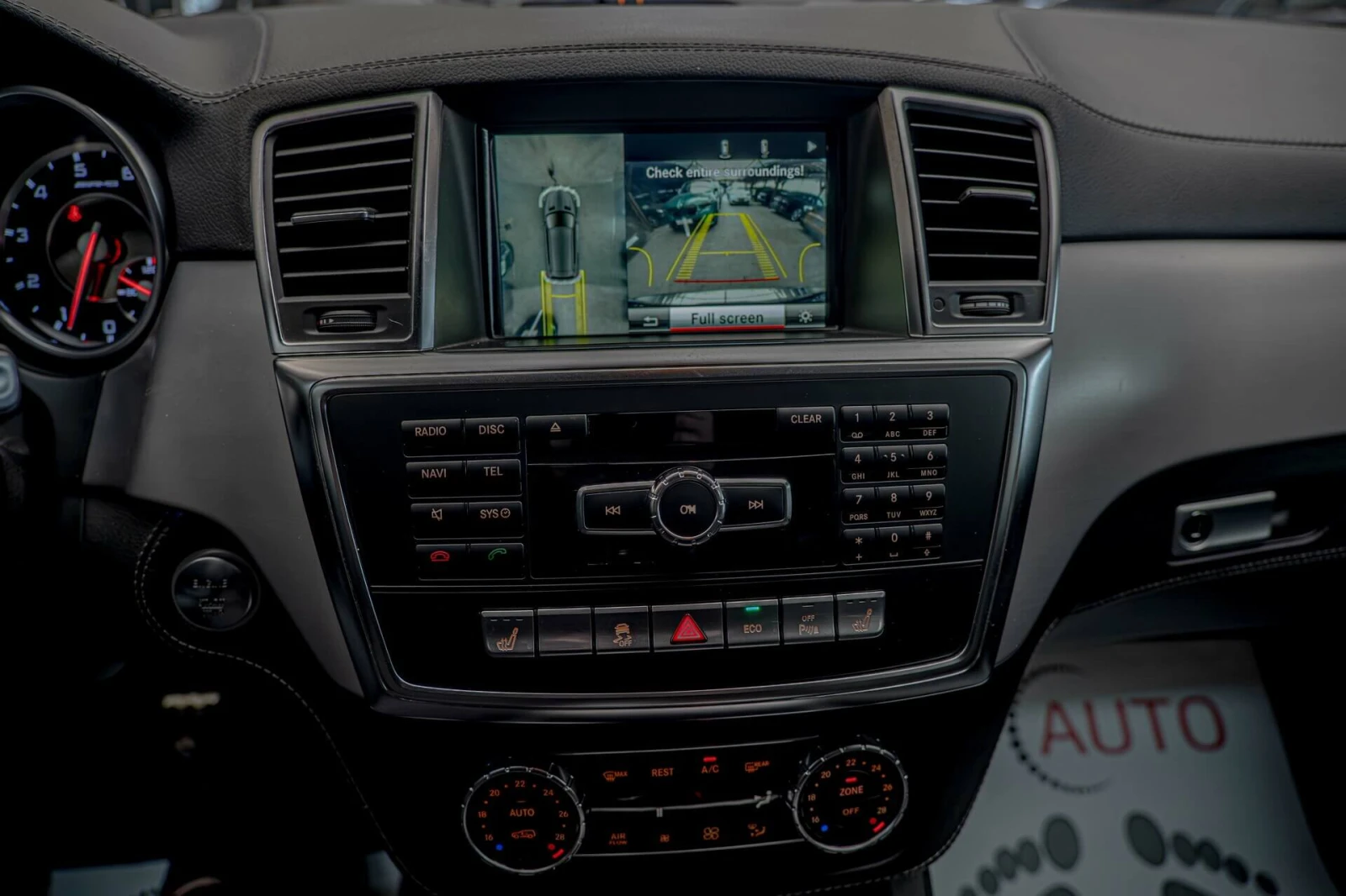 Mercedes-Benz ML 63 AMG 4Matic/Blind Assist/Lane Assist/Ambient/Камера 360 - изображение 10