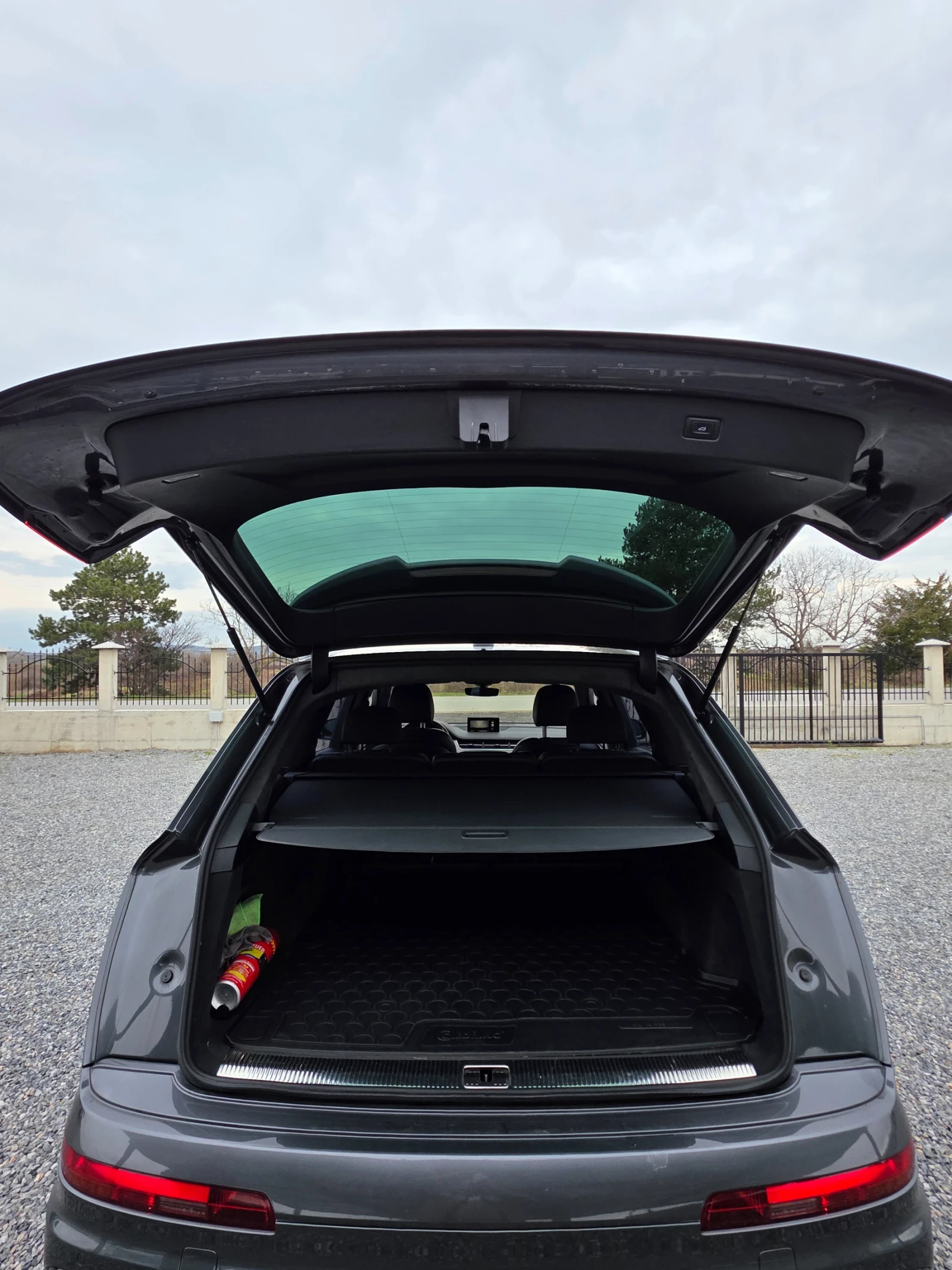 Audi SQ7 | Mobile.bg � ����������� 7