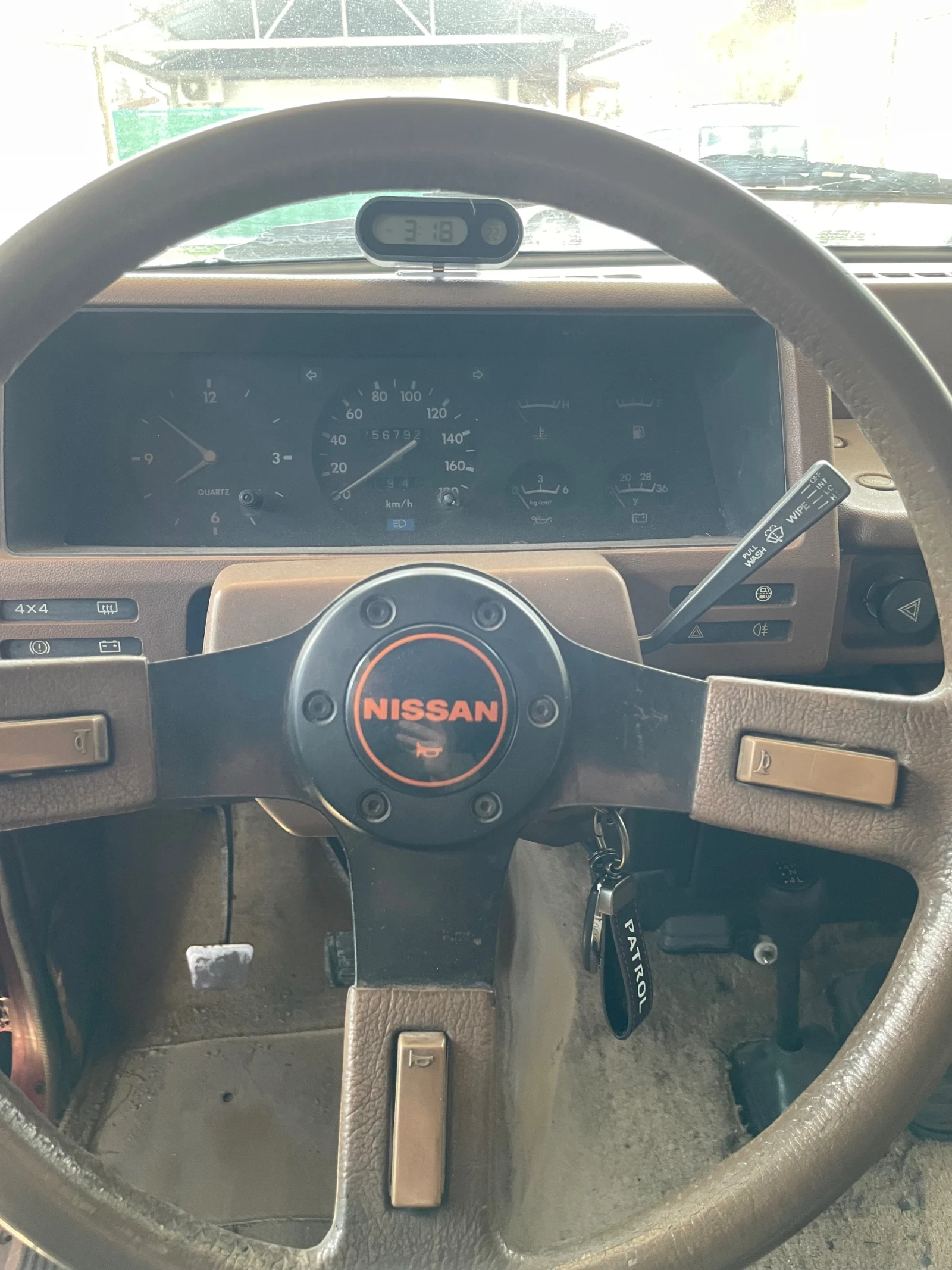 Nissan Patrol 3.3 TD, снимка 5 - Автомобили и джипове - 54176286
