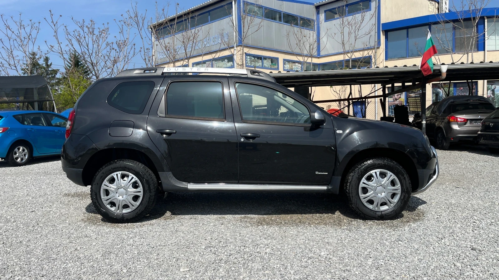 Dacia Duster 1.2 Tce кожа навигация, снимка 6 - Автомобили и джипове - 54379251