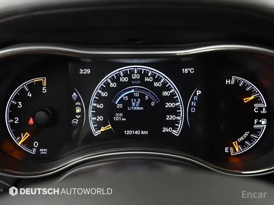 Jeep Grand cherokee 3.0 Diesel SUMMIT, снимка 8 - Автомобили и джипове - 54493908