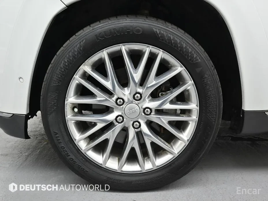 Jeep Grand cherokee 3.0 Diesel SUMMIT, снимка 5 - Автомобили и джипове - 54493908