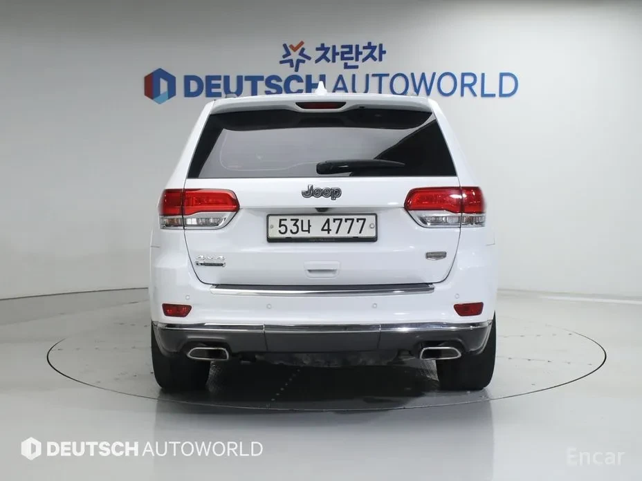 Jeep Grand cherokee 3.0 Diesel SUMMIT, снимка 4 - Автомобили и джипове - 54493908
