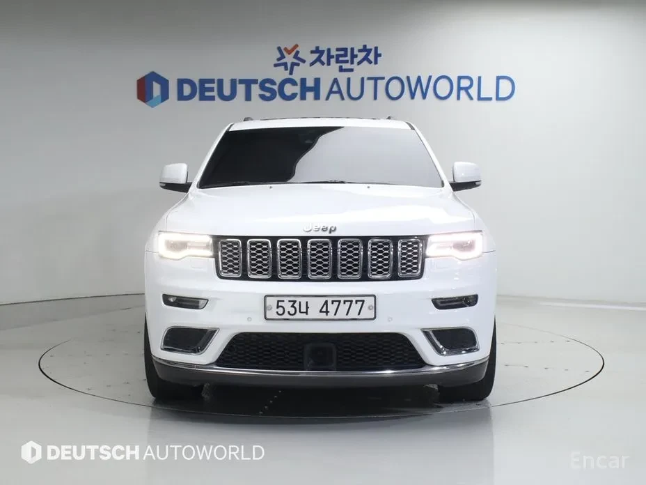 Jeep Grand cherokee 3.0 Diesel SUMMIT, снимка 3 - Автомобили и джипове - 54493908
