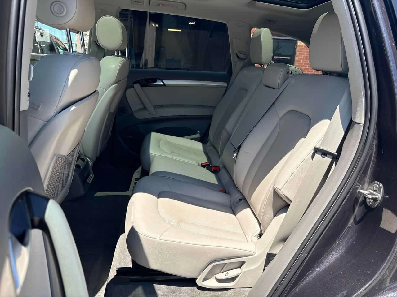 Audi Q7 * 3.0L TDI Premium * CARFAX * ЦЕНА ДО БГ, снимка 14 - Автомобили и джипове - 54854847