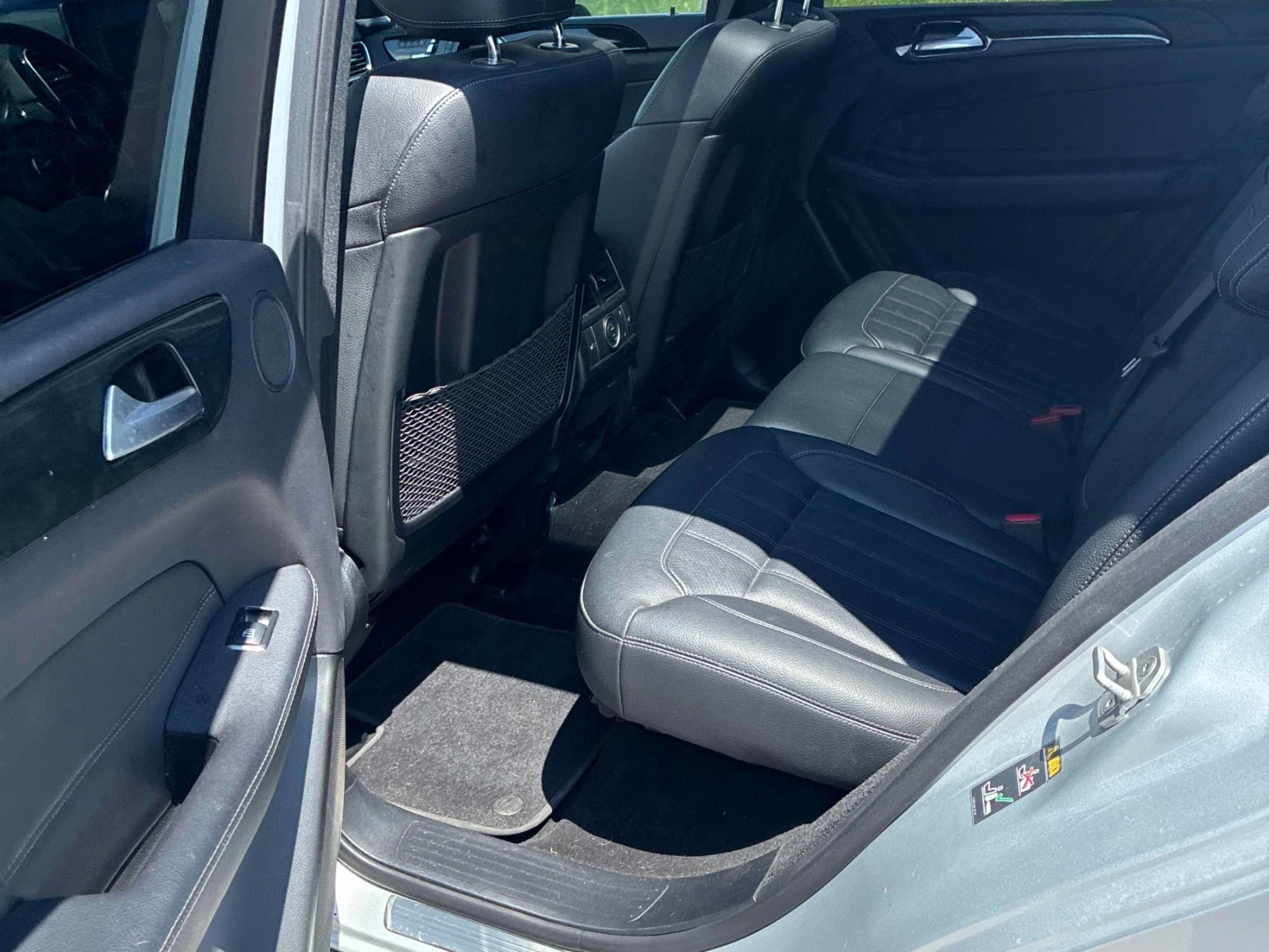 Mercedes-Benz GLE 350 360* HARMAN KARDON* ПОДГРЕВ* ШИБИДАХ, снимка 14 - Автомобили и джипове - 55251629