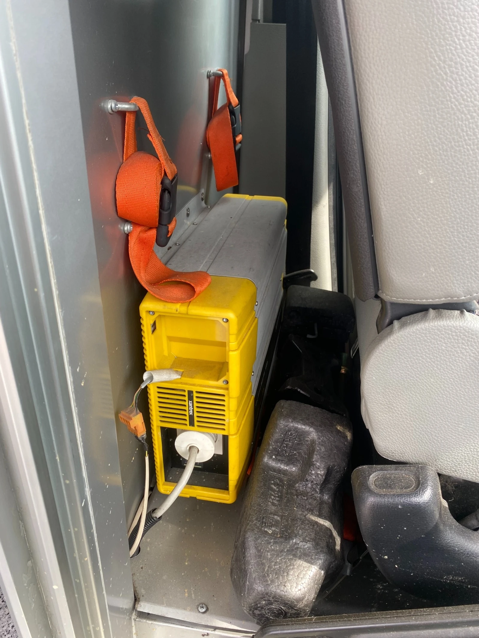 Renault Master 2.5D   | Mobile.bg   17