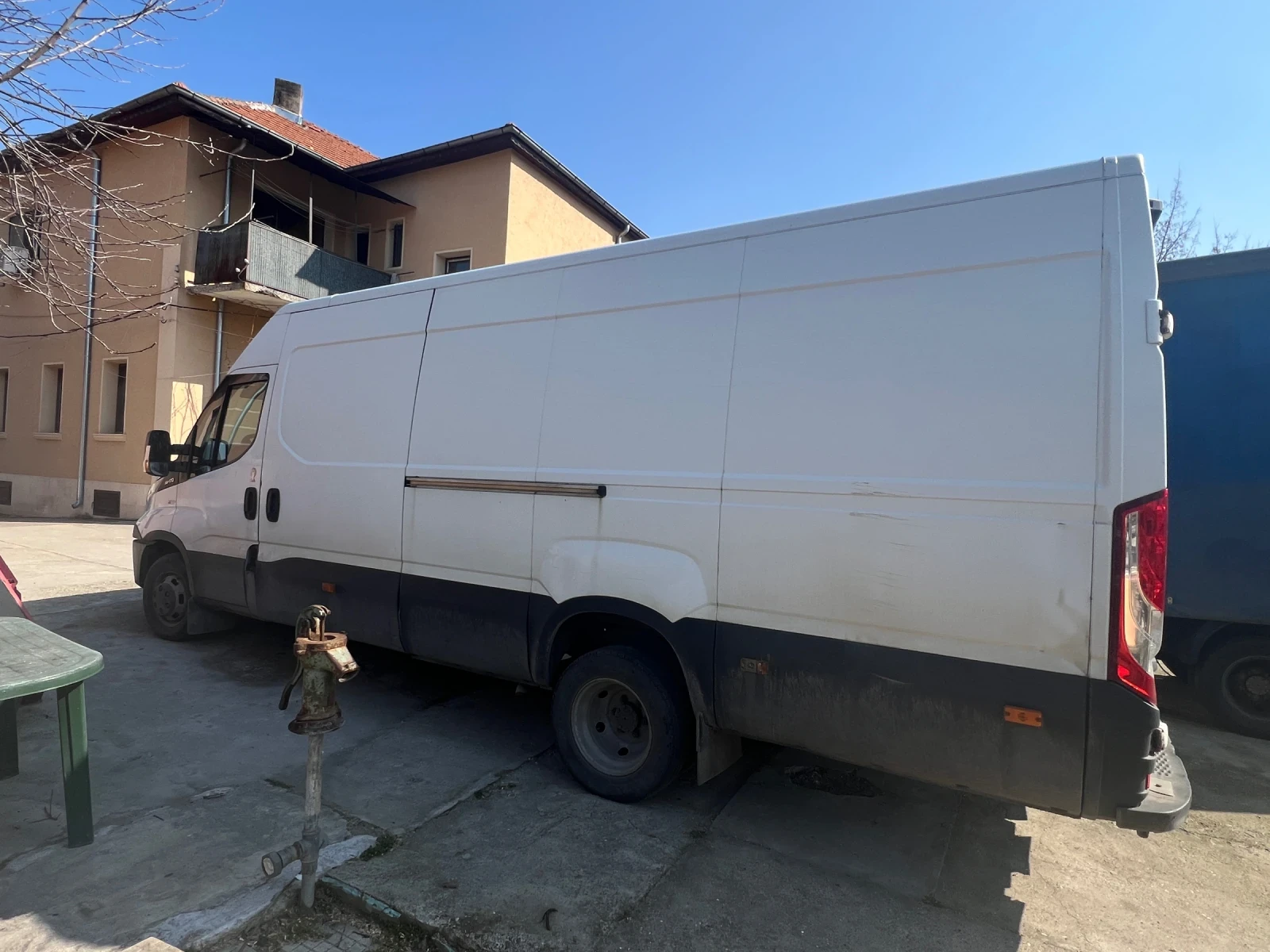 Iveco 35c17 Товарен, снимка 3 - Бусове и автобуси - 53733258