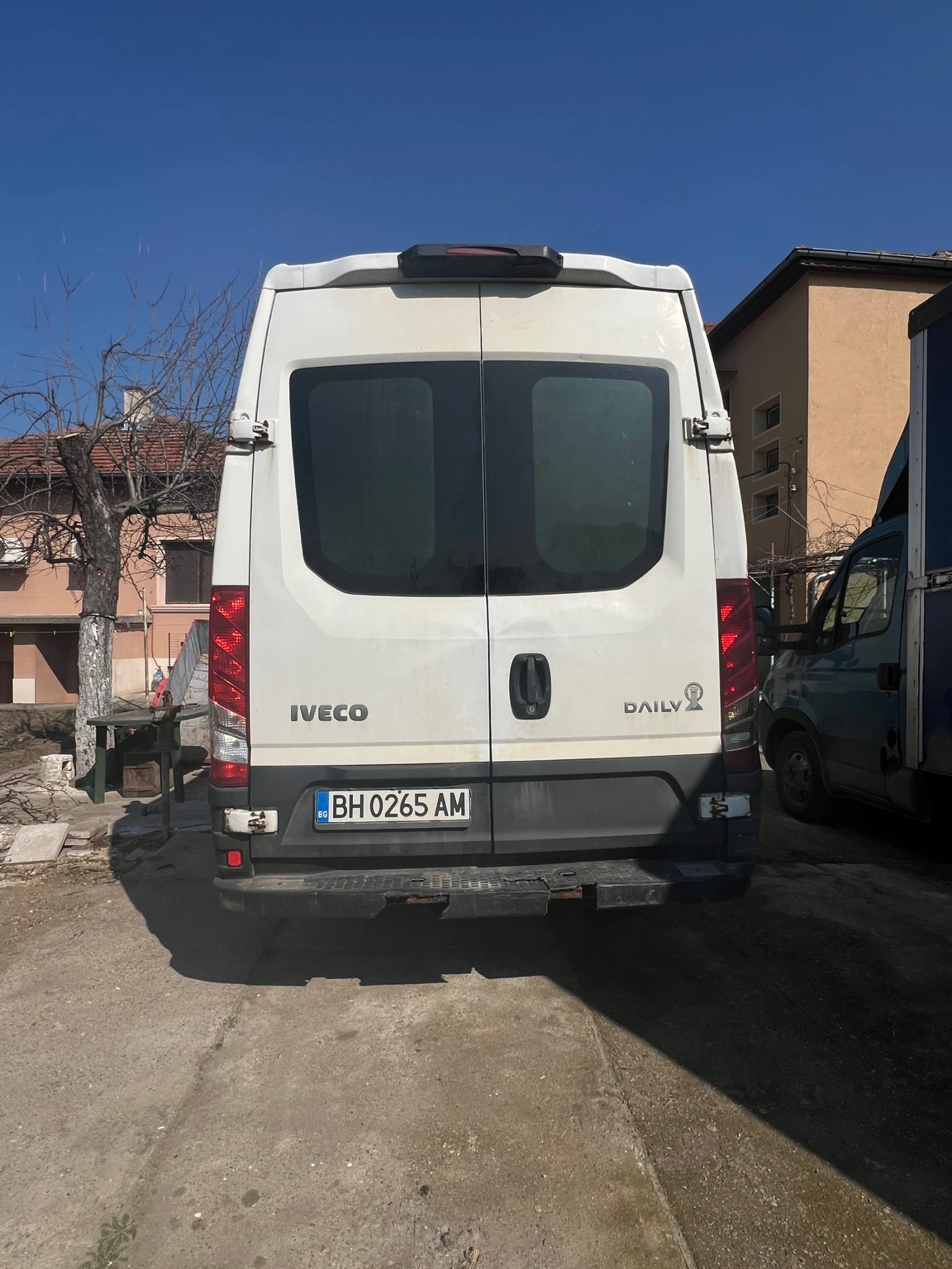 Iveco 35c17 Товарен, снимка 4 - Бусове и автобуси - 53733258